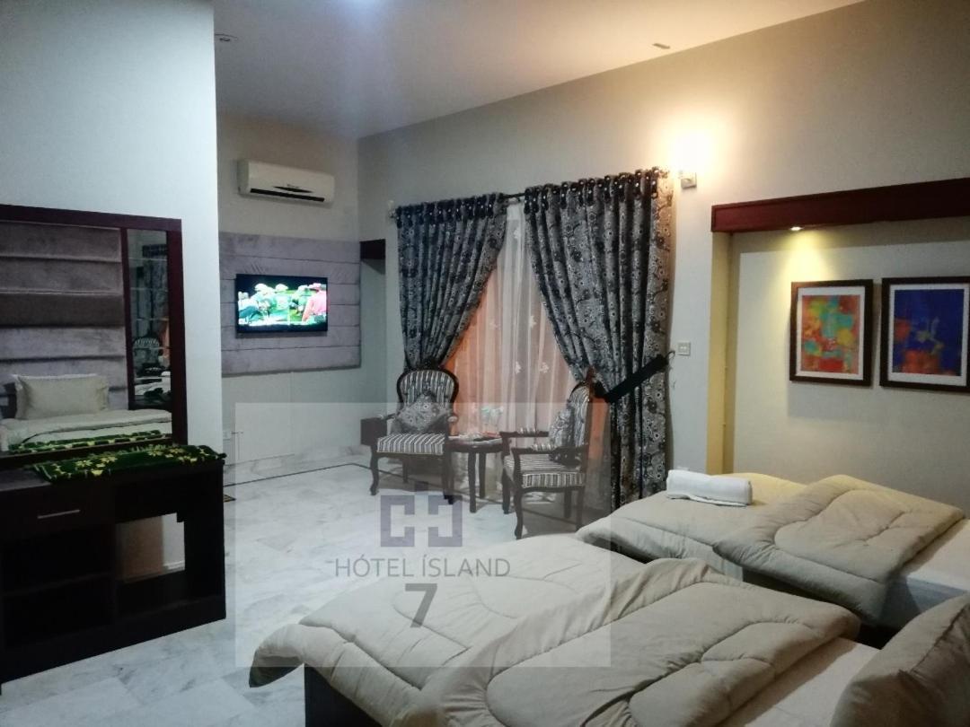 Hotel 7Island Karaçi Dış mekan fotoğraf